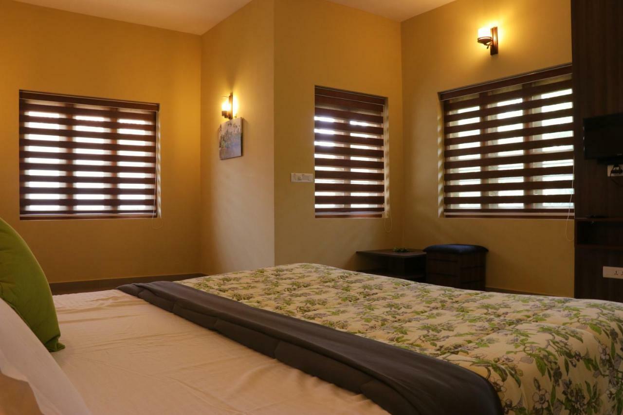 Water'S Edge Villas Alappuzha Kültér fotó